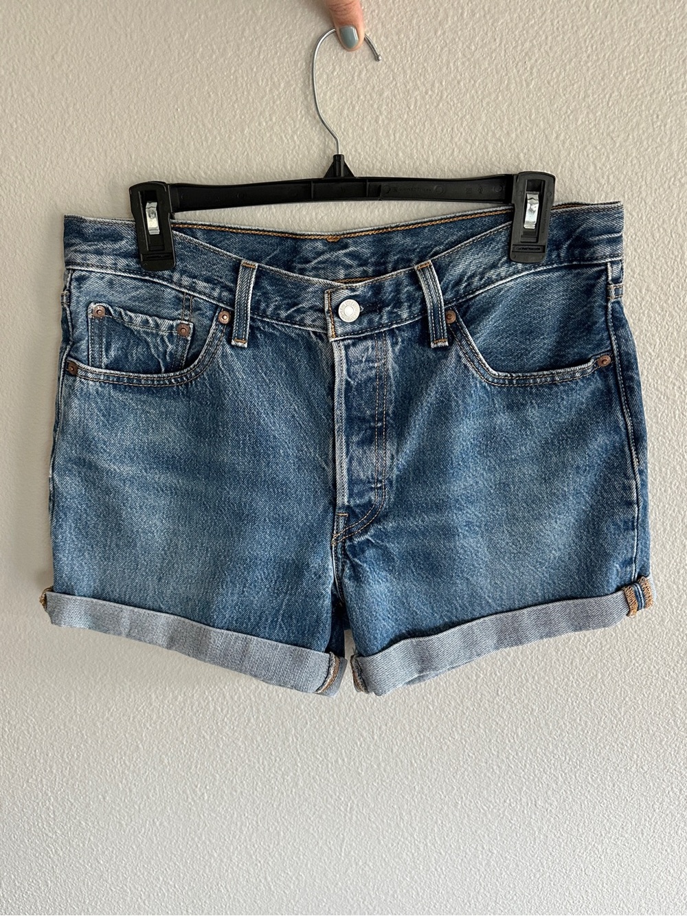 Levi’s 501 Premium Denim Rolled-Hem Jean Shorts Women’s 29